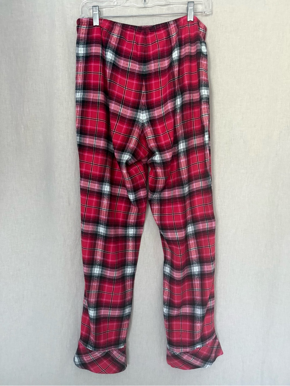 Victoria's Secret Red Black Plaid Pajama Set | Subtle Silver Shimmer Thread - Picture 8 of 14